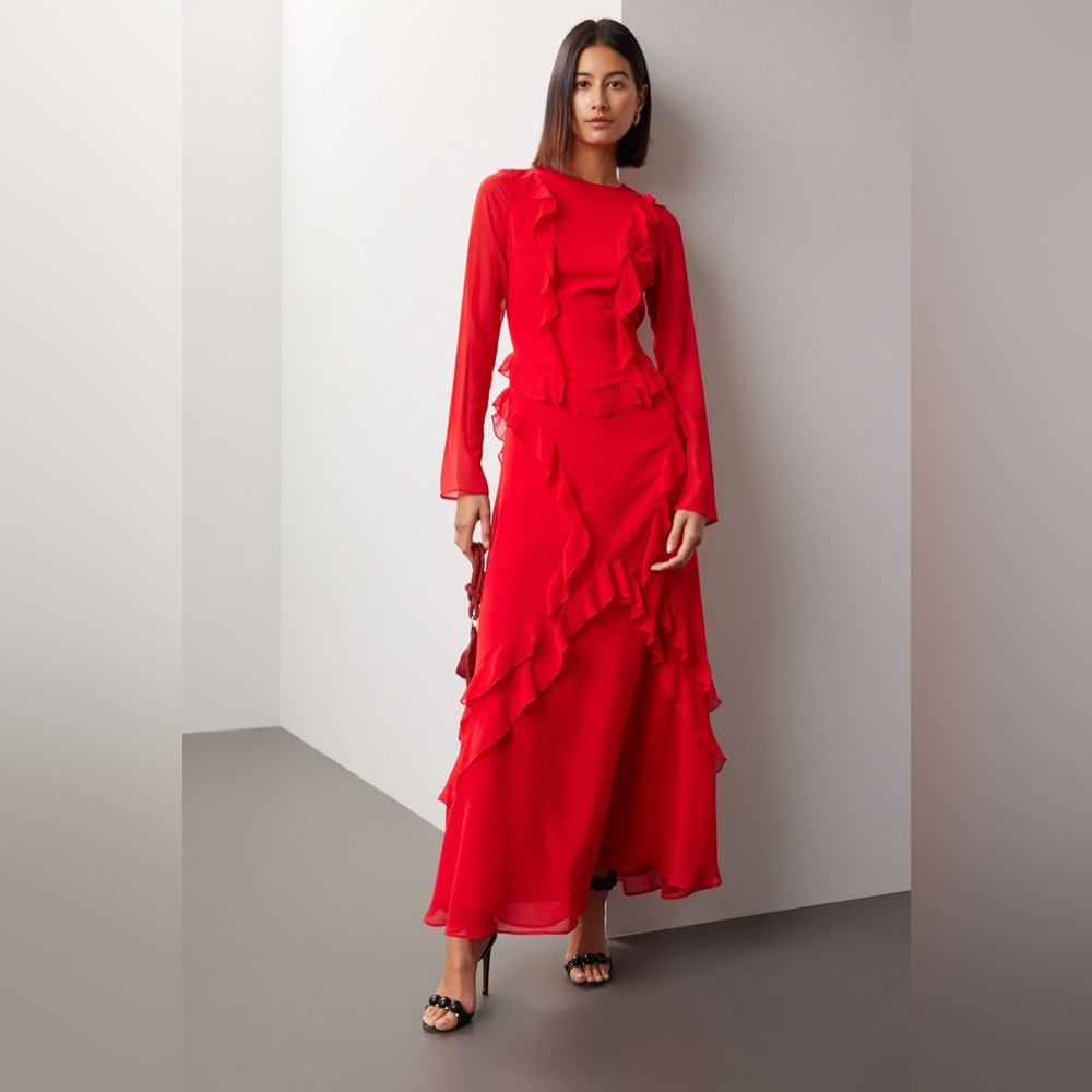 Delfi Collective Annika Gown **SLEEVES REMOVED**